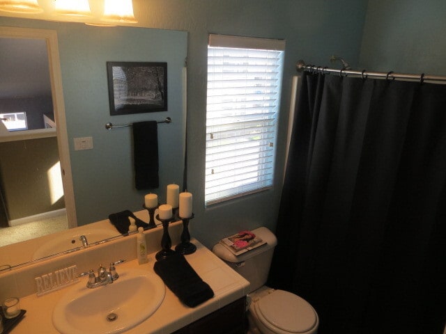 Building Photo - Clovis Gated Lafayette Sq, 2BR+Den/Loft/2....