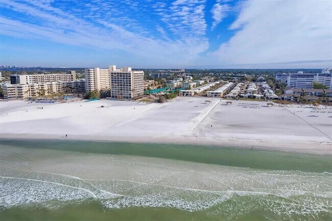 Building Photo - 6006 Midnight Pass Rd