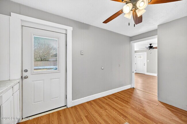 Building Photo - 1039 Mulberry St