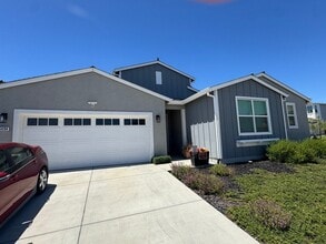 Building Photo - 5494 Antioch