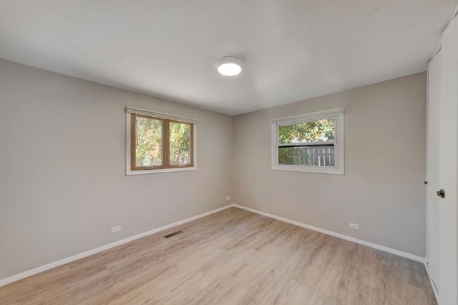 Building Photo - Newly remodeled ranch home