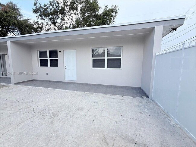 Building Photo - 3390 NW 50th St