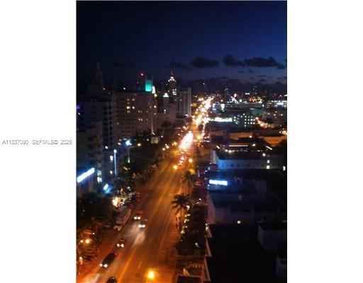 Building Photo - 1800 Collins Ave