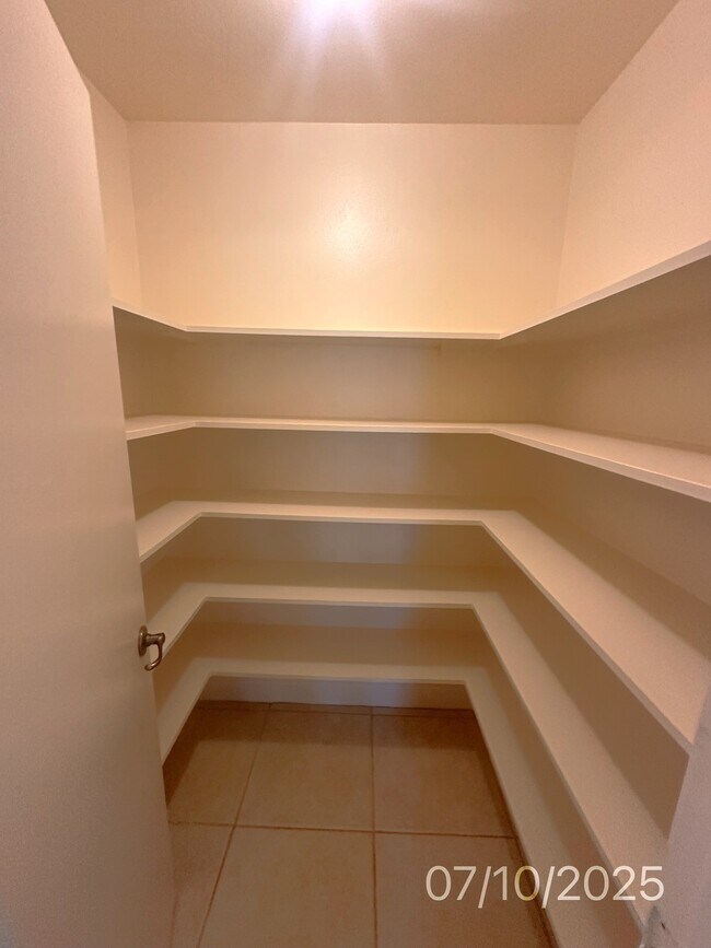 Building Photo - 20326 Spoonwood Dr