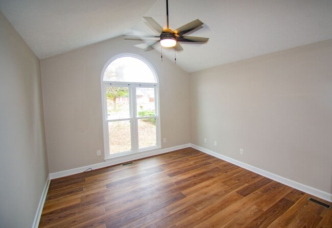 Building Photo - Coming Soon! Renovated 3 Bedroom 2 Bathroom- No Pets