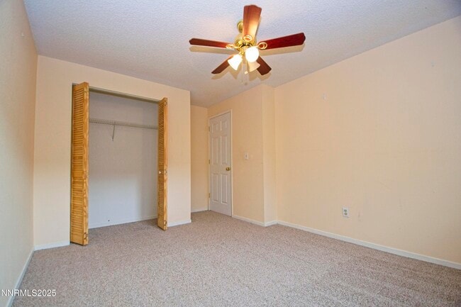Building Photo - 1146 Glacier Dr