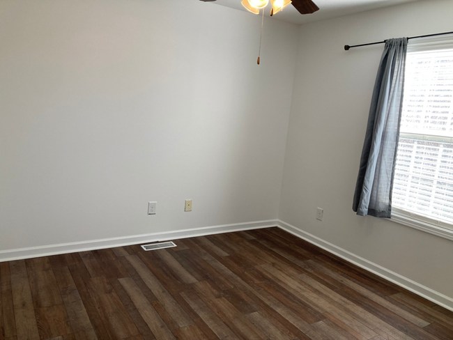 Building Photo - 348 Preservation Cir