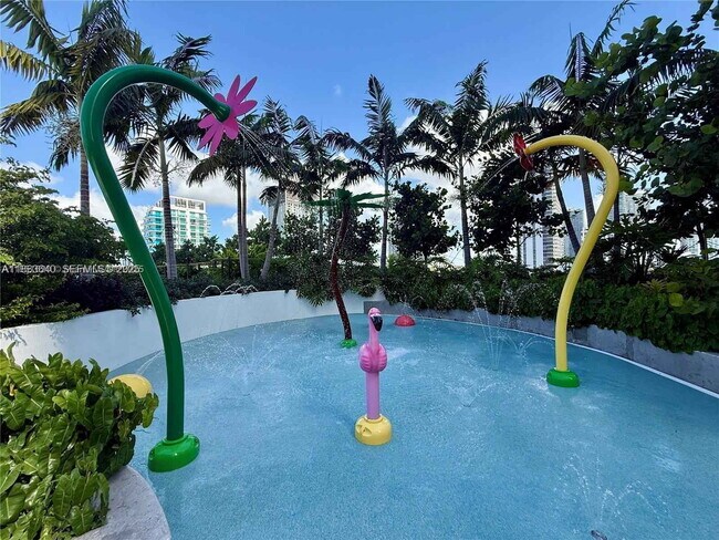 Building Photo - Northeast 24th Street, Miami, FL 33137 - 3 BR 3 BA condo