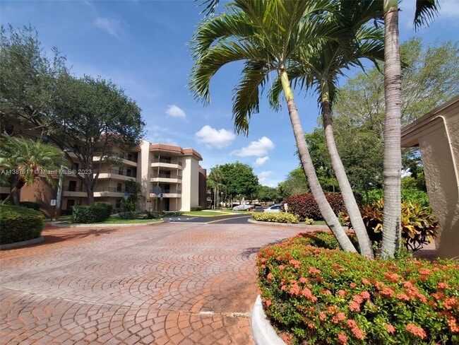 Building Photo - 10451 W Broward Blvd
