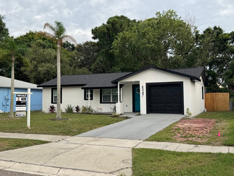 Building Photo - 6347 S Lansdale Cir
