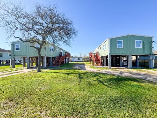 Building Photo - 4615 Heron St