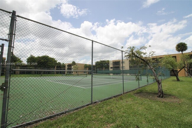 Building Photo - 8415 SW 107th Ave