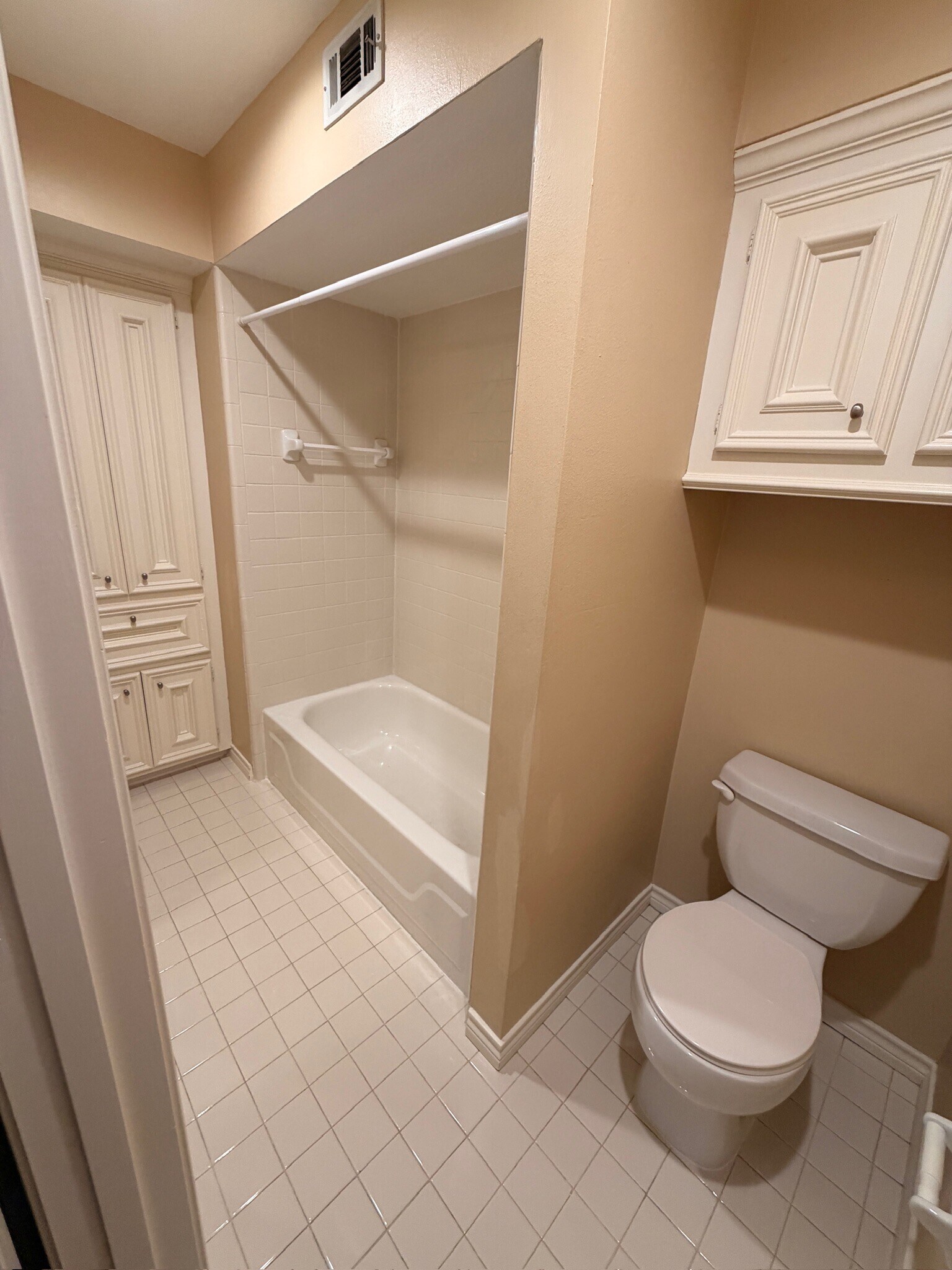 Building Photo - 6035 Spring Creek Grove Ln