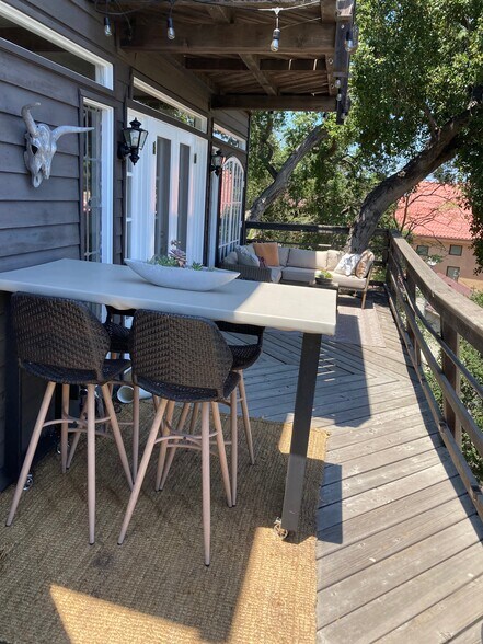 Outside Dining Area - 3026 Valevista Trl