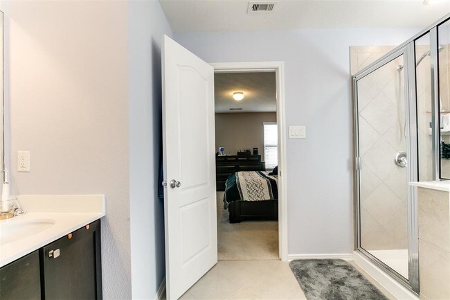 Building Photo - 16410 Mueschke Rd