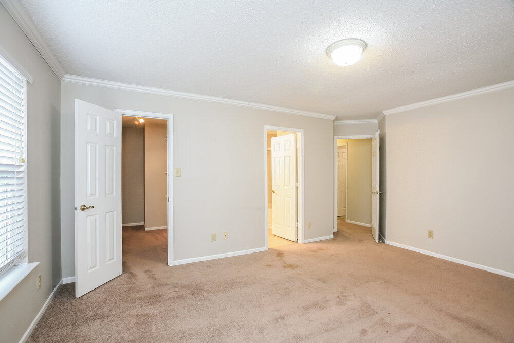 Building Photo - 14456 Orange Blossom Trail