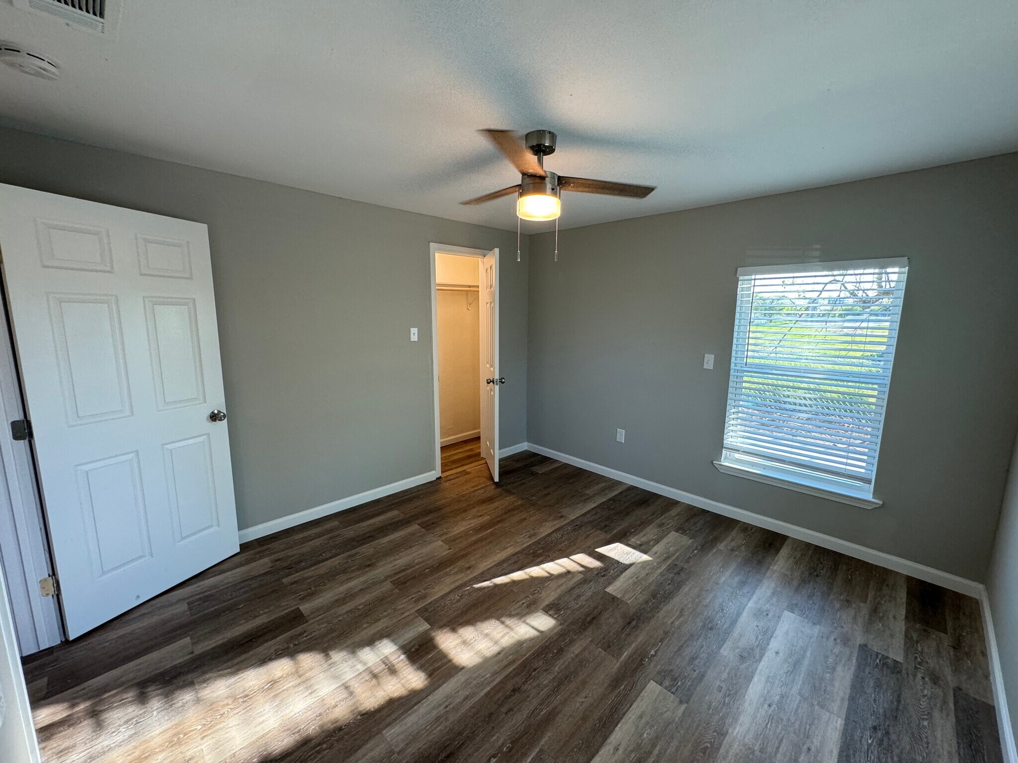 Building Photo - 1210 Southey St