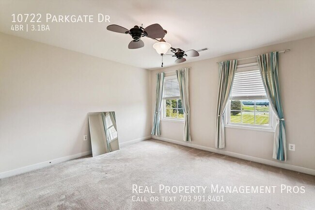 Building Photo - 10722 Parkgate Dr