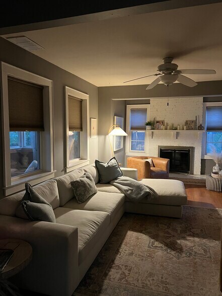 Living Room - 726 Hartford Ave