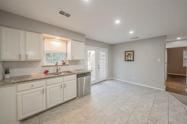 Building Photo - 319 Cypress St