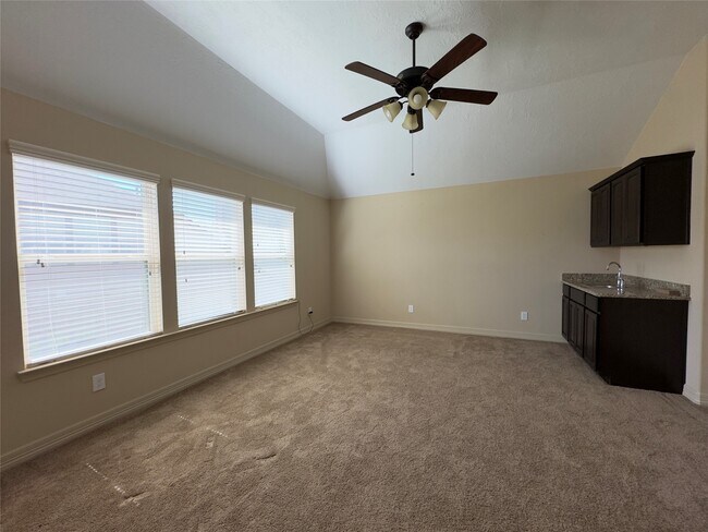 Building Photo - 179 Hearthshire Cir