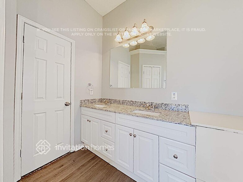 Building Photo - 7907 Blue Duck Trail