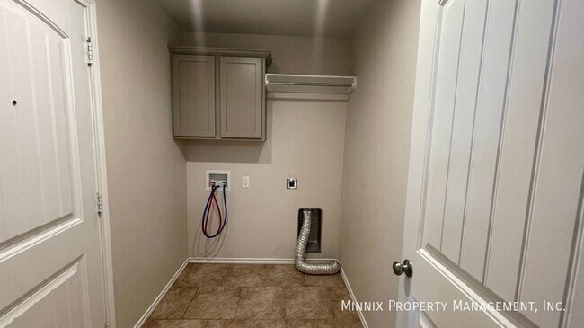 Building Photo - 2118 143rd St