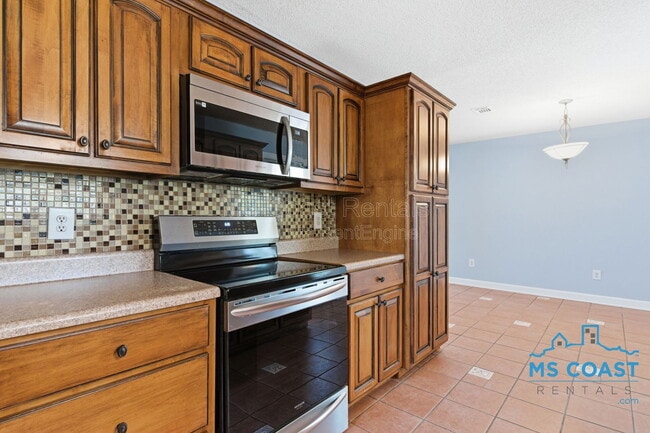 Building Photo - 2717 Honduras Dr