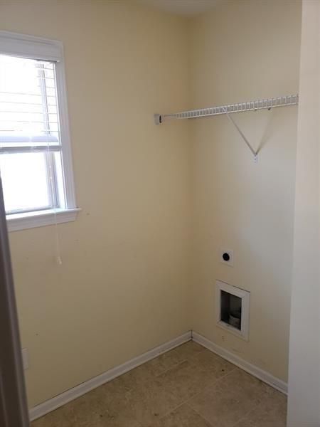 Building Photo - 5645 Princeton Run Trail