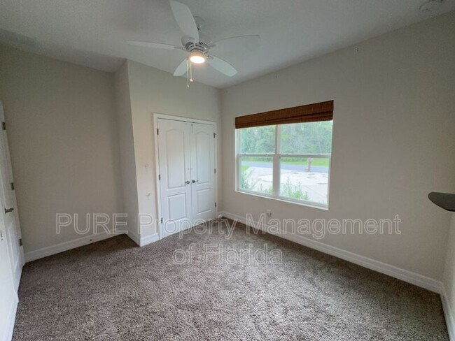 Building Photo - 13831 SW 33rd Terrace