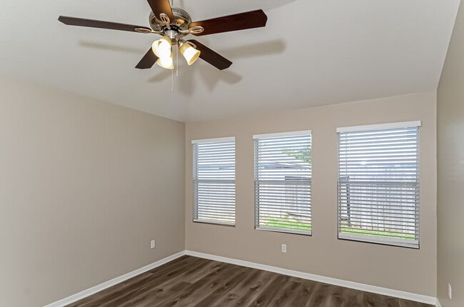 Building Photo - 3142 Clipper Winds Way