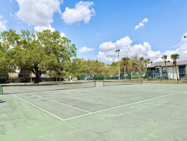 Building Photo - 10227 Comfort Cir