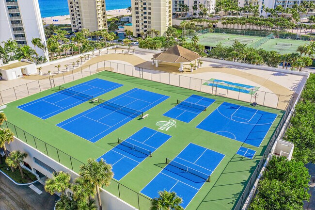 Building Photo - 3000 N Ocean Dr