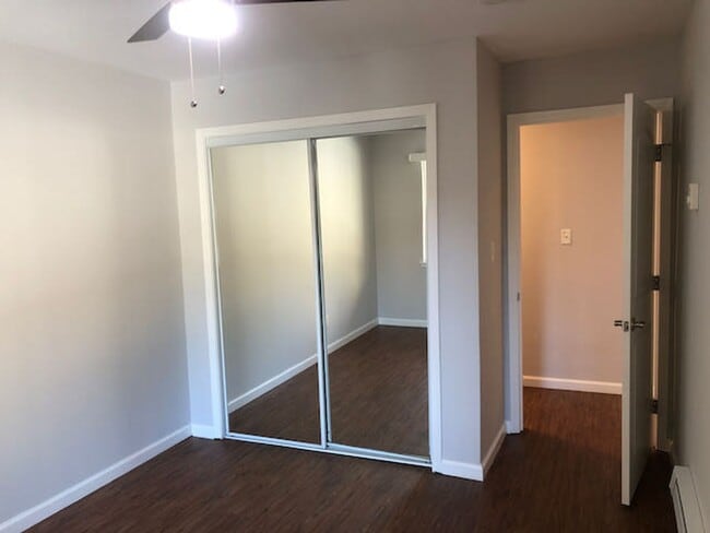Building Photo - 1bed 1bath Apartment 1 month free with 12 month lease