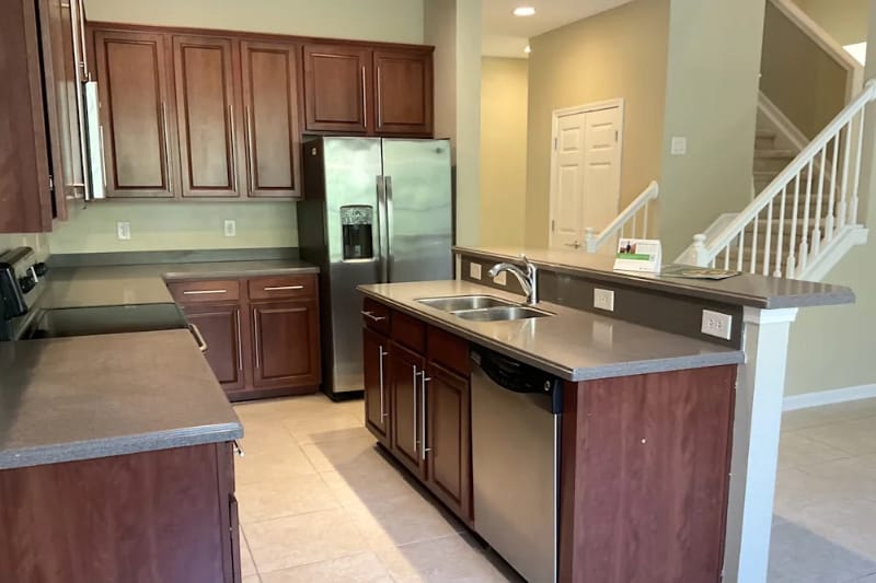 Building Photo - 4398 Wilmont Ave