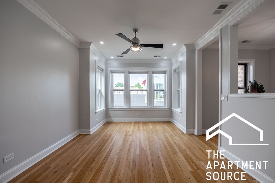 Building Photo - 3055 N Kimball Ave