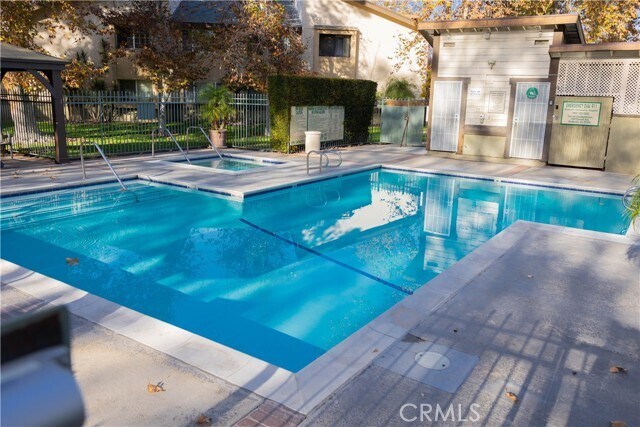 Building Photo - 1219 Edwards St