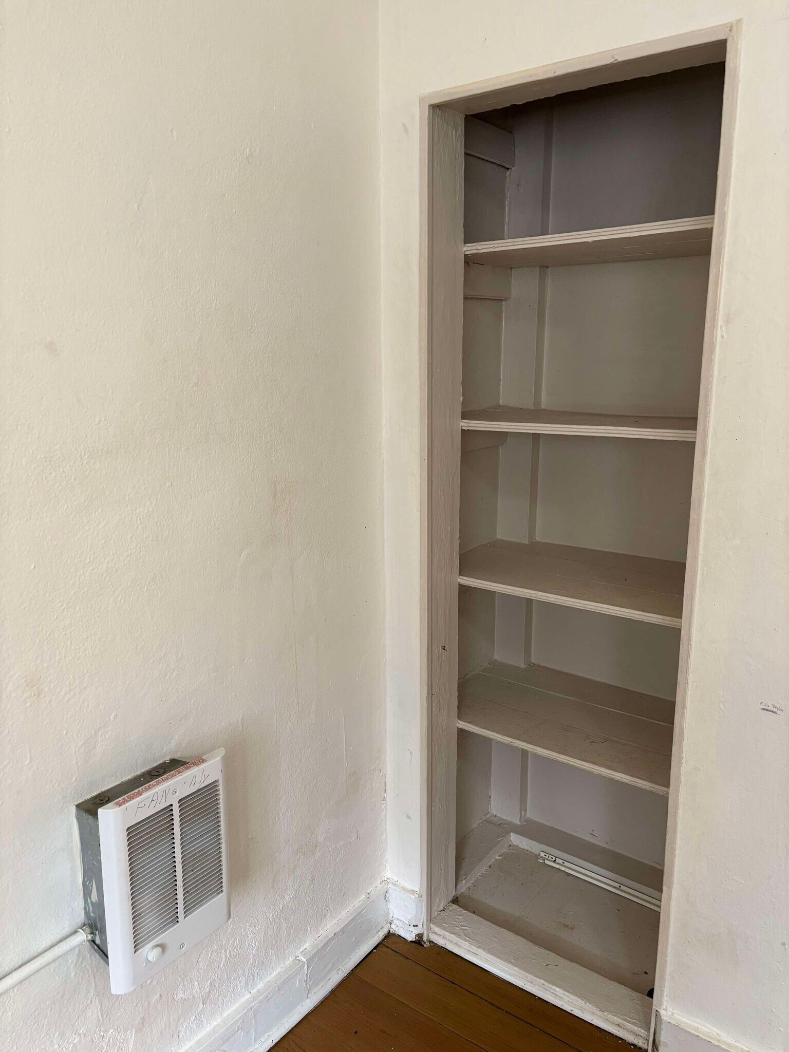 Studio - Pantry - 1728 Telfair St