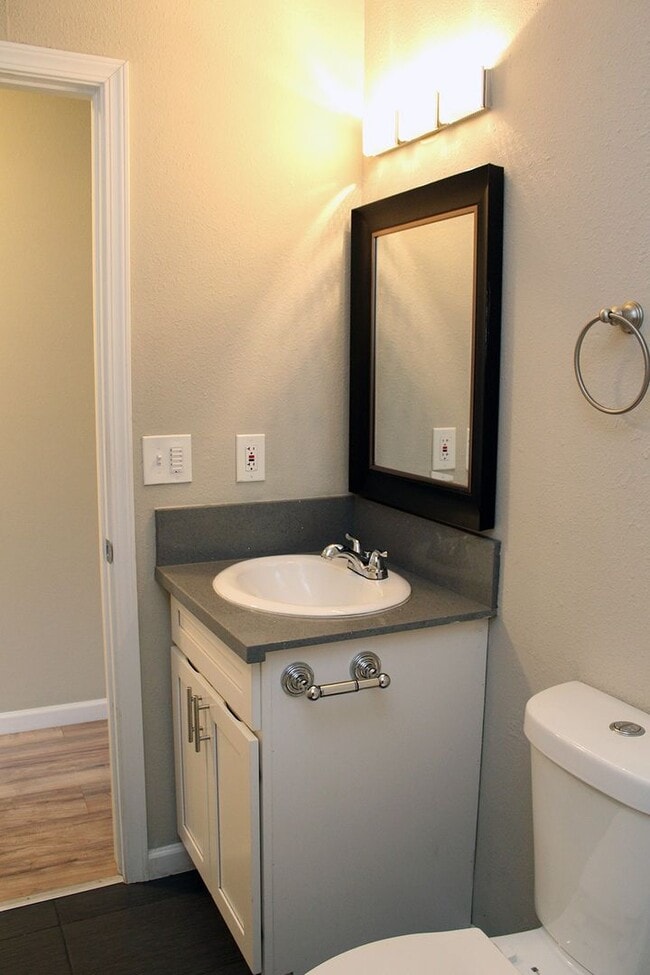 Building Photo - yanke02