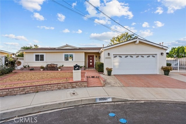 Building Photo - 10561 Alskog St