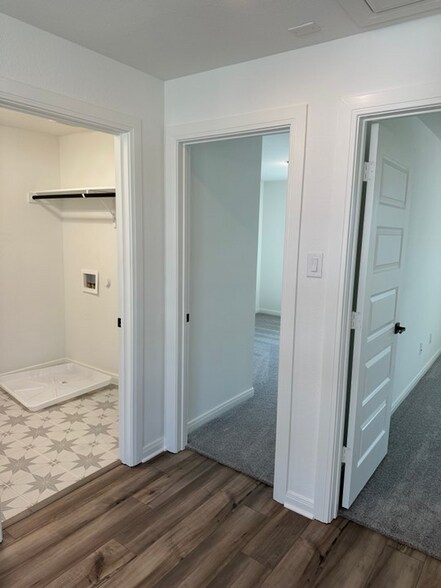 Building Photo - 13369 Hedgebrook Pl