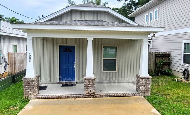 Building Photo - 2008 W Gregory St