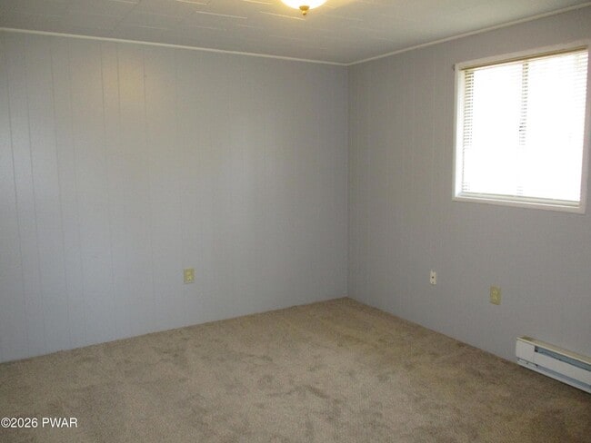 Building Photo - 108 Quail Ct