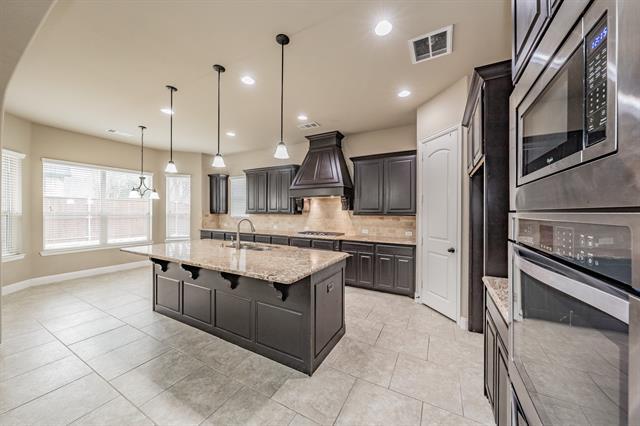 Building Photo - 1614 Chisholm Trail