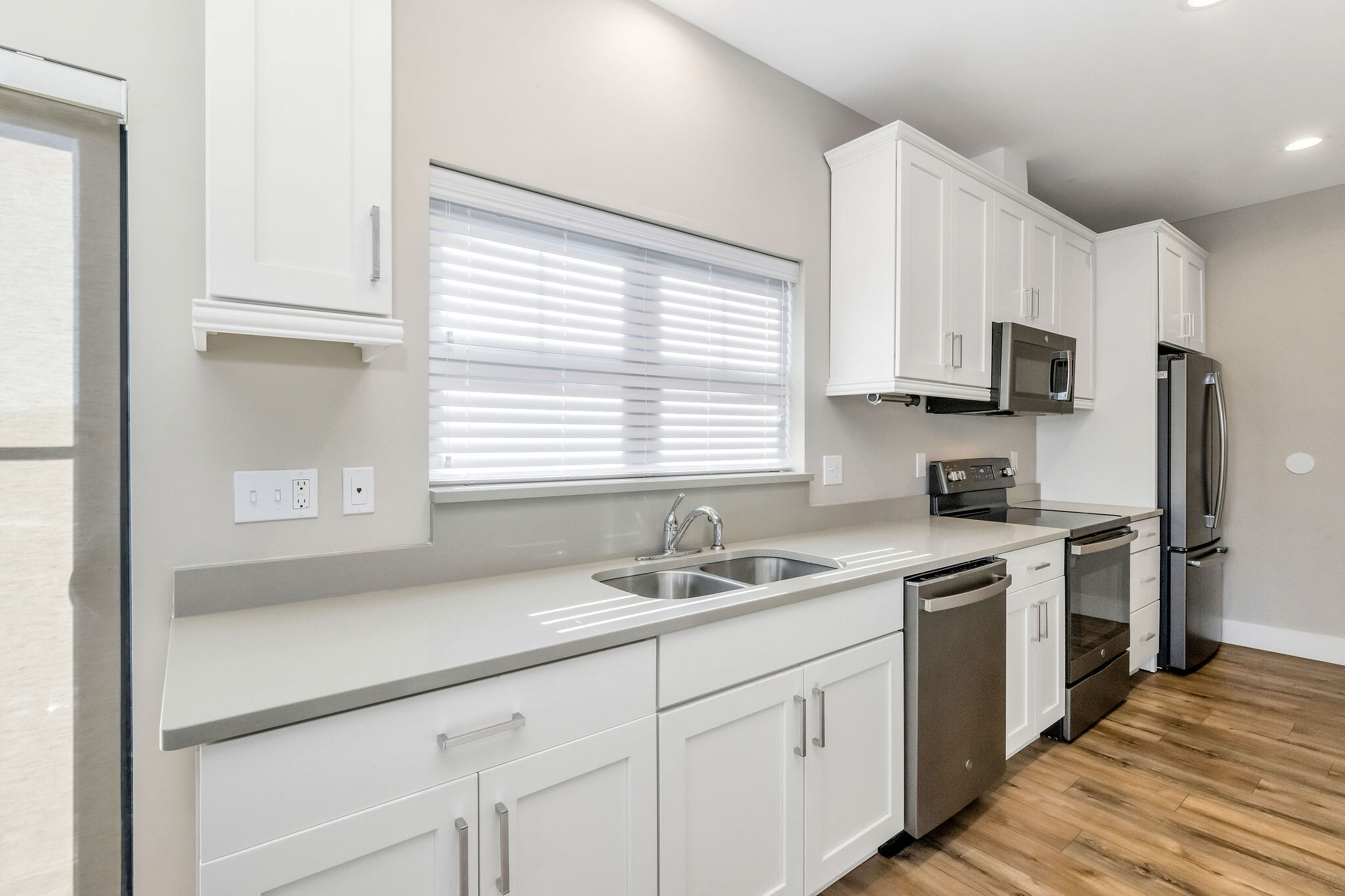 Building Photo - 203 Wallace Cir