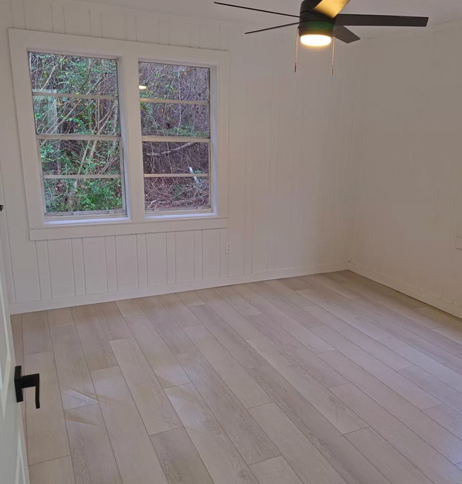 Building Photo - 16079 SE Janet St