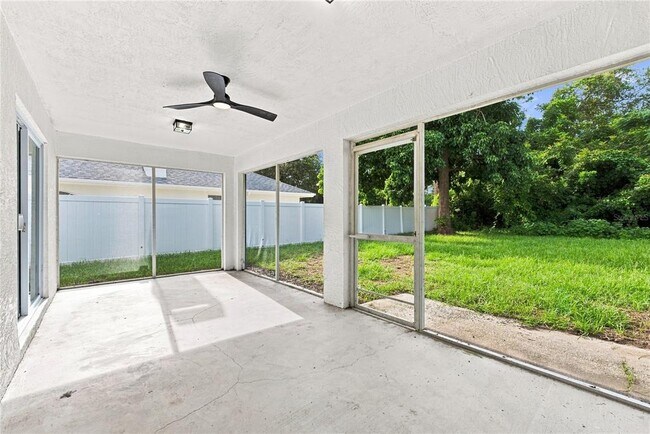 Building Photo - 2405 Appaloosa Cir