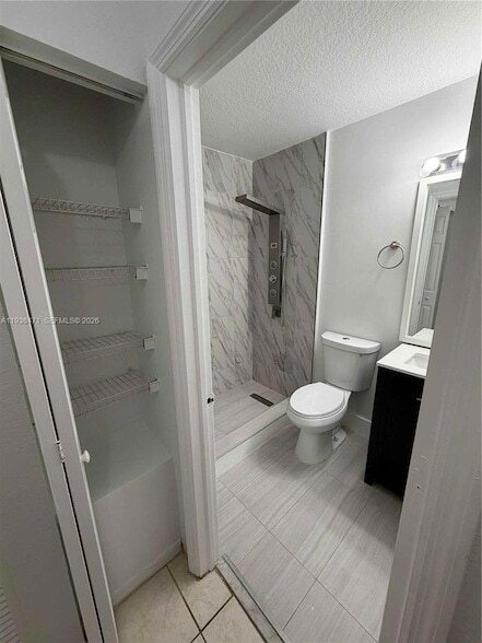 Building Photo - 5755 NW 115th Ct