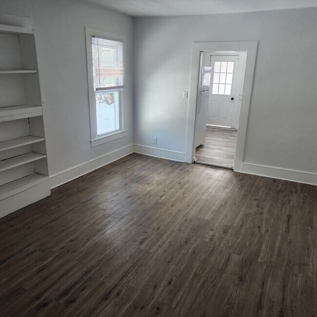 Building Photo - 29-31 Lincoln Pl