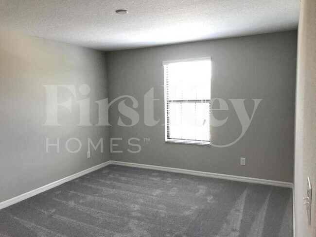 Building Photo - 9652 Sage Creek Dr